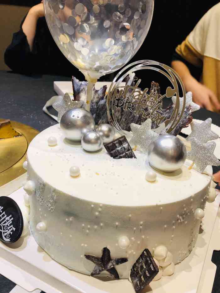 巴黎甜心蛋糕(观音桥店)-"顺路跟小伙伴一起去店里拿的,地方也挺好找.