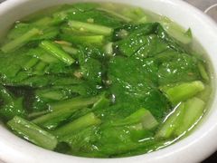 青菜汤-红鼻子桂林米粉(金唐新光界店)