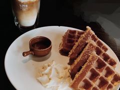 -Line 咖啡(石厦花园店)