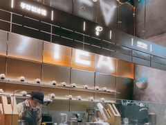 -喜茶(深圳万象城黑金店)
