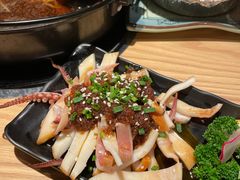 沙茶鱿鱼-大和食乐·鲜和牛酸汤火锅(环宇荟店)