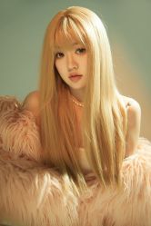 -喜爱高定婚纱摄影