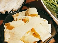 豆油皮-尚品小土屋涮毛肚(李沧万达店)
