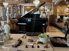 -火车头法国西餐厅