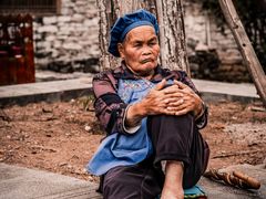 -高荡千年布依古寨旅游景区