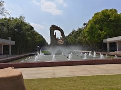 -上海市龙华烈士陵园