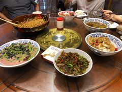 -传统菜农庄(皇姑路店)