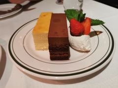 -Wolfgang’s Steakhouse 沃夫冈牛排馆(上海白玉兰广场店)