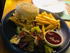 -Famous肥猫墨西哥音乐餐吧(五棵松华熙LIVE店)