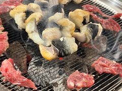 -围炉肉舍•炭烤活鳗•丹东海鲜烤肉(步行街店)