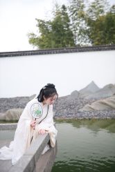 -梦回汉唐汉服旗袍体验馆(拙政园店)