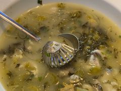 -严记小天府酸菜鱼(西四路店)