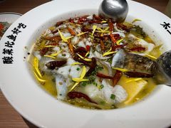 -太二酸菜鱼(武汉光谷保利店)