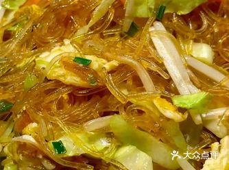 来到评分很高的一家店吃饭，发现里面的装修风格真的非常