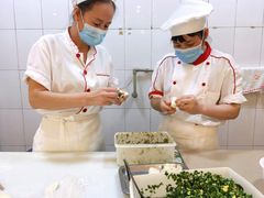 -长城东北菜(新港西路店)
