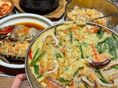 -草家酱蟹炭火烤肉店(珲春南路一店)