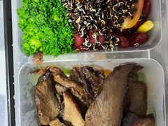 -食间牛排(重庆路万达店)