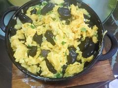 -北京龙庆四季香农家饭庄·灶台鱼·碳烤虹鳟鱼(龙庆峡店)