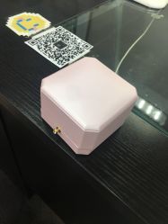 -威德钻石-克拉钻大本营(南京东路店)