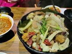 -万记麻辣烫国展总店