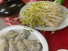 滋补汤底-花苑美食横琴生蚝火锅(拱北粤华路店)