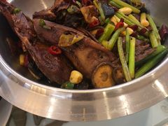 -亚丁湾海鲜大酒店(万泉嘉苑店)