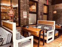 -苹果树下艺术餐厅(宋庄店)