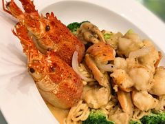 -万龙洲海鲜(大兴绿地缤纷城店)