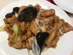 -凯鸽酒楼(操场城店)