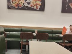 -佰搭果·广式茶餐厅(西华路店)