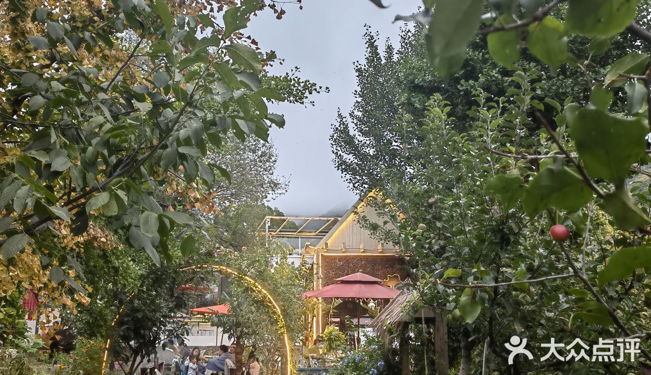 环境爆好的泰餐厅