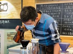 -Be Lived Cafe比例咖啡(摩天轮店)