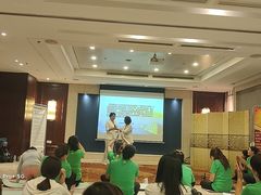 -无锡鼎尚皇冠酒店