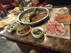 -朱氏胖子烂火锅(洪崖洞店)