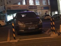 -大连上通别克4S店(解放路店)