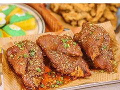 -黄记煌三汁焖锅(新佳丽江汉路店)