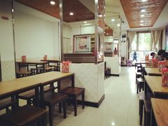 大堂-东财大盘鸡(黑石礁店)