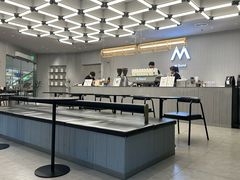 -M Stand(南京紫峰大厦店)