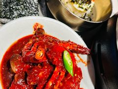 -草家酱蟹炭火烤肉店(珲春南路一店)