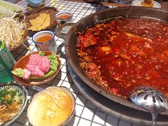 九宫格红汤锅-董眼镜火锅(洪崖洞总店)