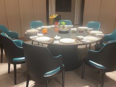 -忆江南·临江鱼馆