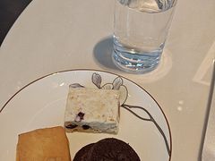 -观廊大堂吧(国际会展中心希尔顿酒店x冰雪世界店)