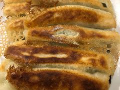 韭菜鸡蛋锅贴-燕青小馆(东园大厦店)