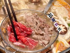 -牛人日志·鲜牛肉骨汤火锅(万科里瑧店)