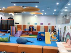 -戊辰亲子游泳俱乐部