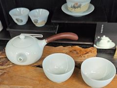 -瓷语堂(上海五维空间创意园店)