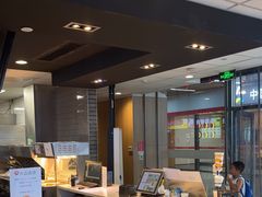 -麦当劳(三亚凤凰机场店)