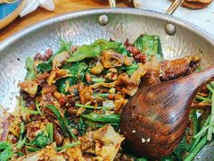 -吃饭皇帝大土家民族菜(正大广场店)