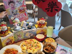 -必胜客(阿罗海店)