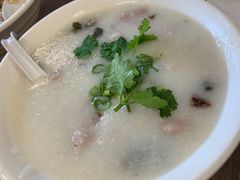 皮蛋瘦肉粥-老西关肠粉